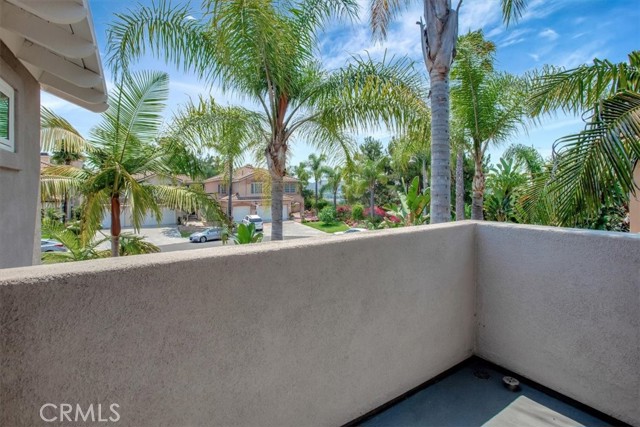 26181 San Marino Court, Mission Viejo CA: https://media.crmls.org/medias/d64e9443-ec42-42fe-b1ef-9fd8cc1640c8.jpg