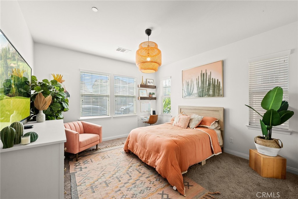 MLS #IV25241232 image #33