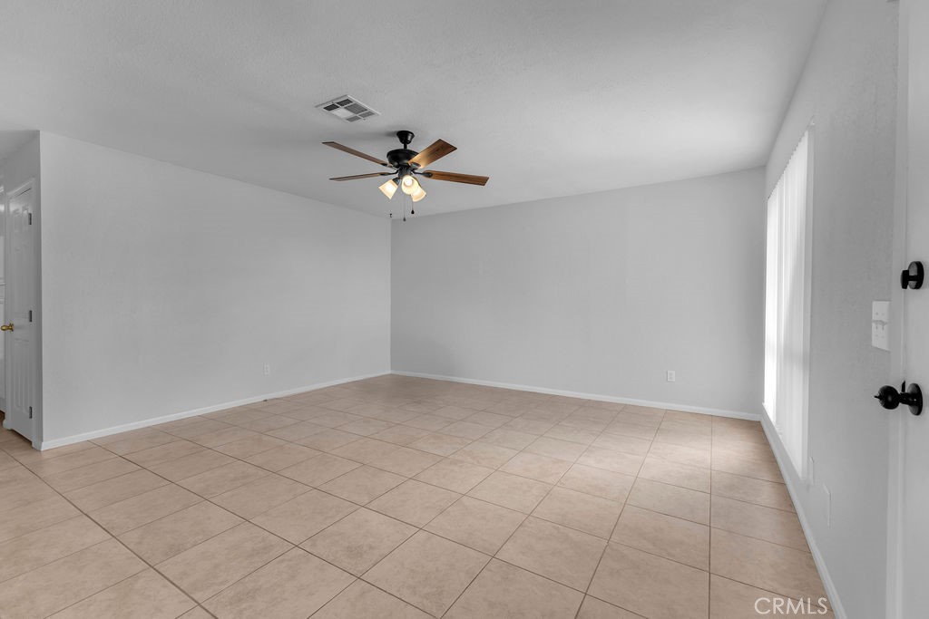 MLS #DW25244054 image #5