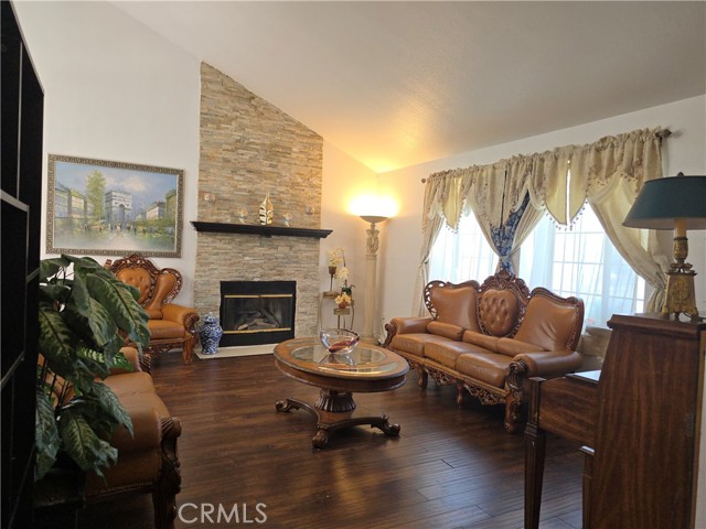 5034 Marseilles Court, Palmdale CA: https://media.crmls.org/medias/d64faecf-fcb0-4f04-97c5-14573ae8acc7.jpg
