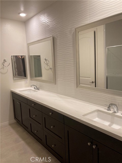 Detail Gallery Image 6 of 10 For 4253 E Sonrisa Privado, Ontario,  CA 91761 - 2 Beds | 2 Baths