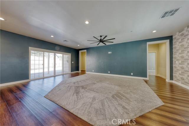 Detail Gallery Image 11 of 66 For 25904 Bear Valley, Tehachapi,  CA 93561 - 3 Beds | 2/1 Baths