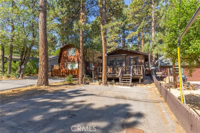 Detail Gallery Image 4 of 28 For 266 Victoria Ln, Sugarloaf,  CA 92386 - 1 Beds | 1/1 Baths