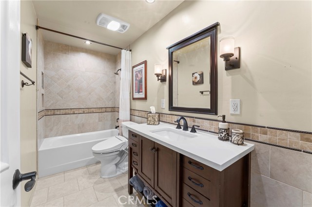 34037 Agua Dulce Canyon Road, Agua Dulce CA: https://media.crmls.org/medias/d651a305-e141-46c0-b76f-05c56b8f9a60.jpg