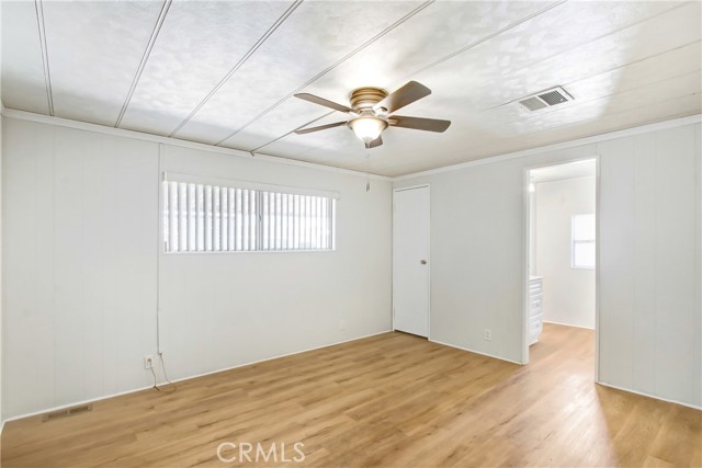 Detail Gallery Image 10 of 11 For 1760 Santo Domingo, Hemet,  CA 92545 - 2 Beds | 2 Baths