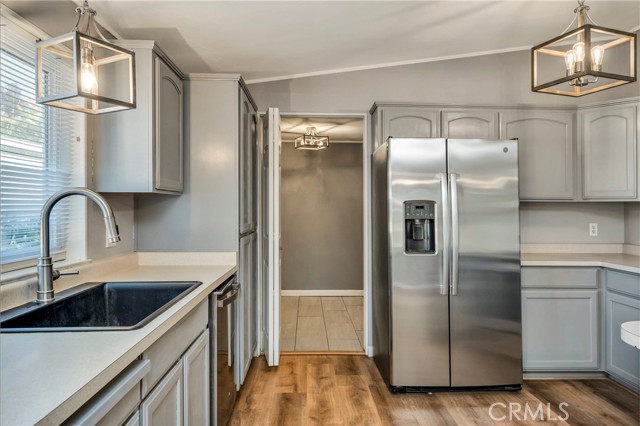 Detail Gallery Image 9 of 28 For 1900 S Main St #54,  Lakeport,  CA 95453 - 4 Beds | 2 Baths