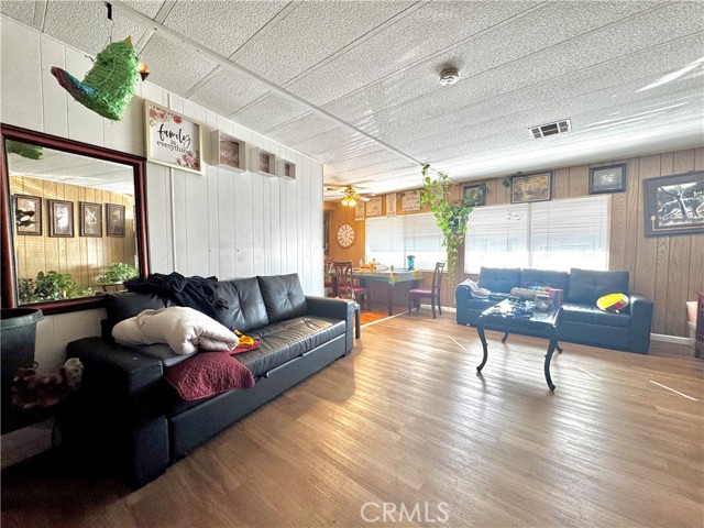 Detail Gallery Image 7 of 13 For 1895 W Devonshire Ave #34,  Hemet,  CA 92545 - 2 Beds | 2 Baths