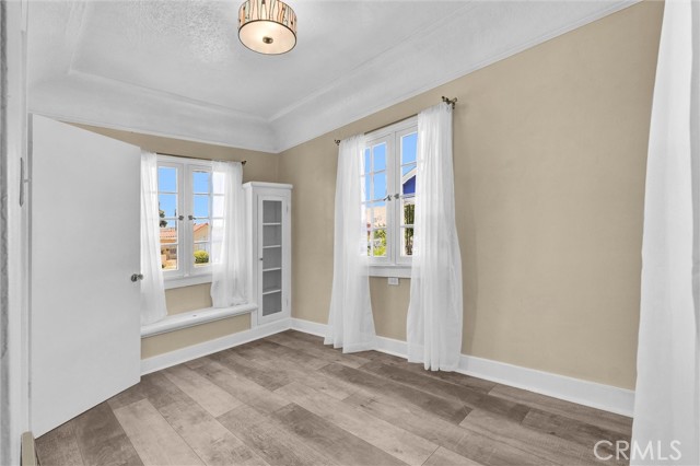 2850 S Norton Ave, Los Angeles CA: https://media.crmls.org/medias/d655a88a-c952-44a2-9f01-a4f2b910a24b.jpg