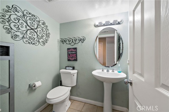 Detail Gallery Image 23 of 49 For 40713 La Salle Pl, Murrieta,  CA 92563 - 3 Beds | 3/1 Baths