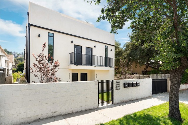 Front Image Thumbnail for CRCV26025276