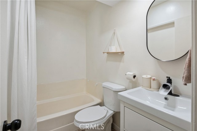 372 S Miraleste Drive, San Pedro CA: https://media.crmls.org/medias/d6568a1c-33d1-4542-9238-026773963ef9.jpg