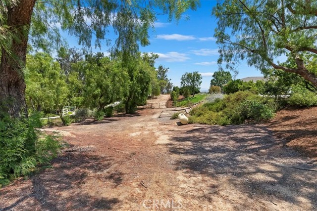 40624 Calle Cancion, Temecula CA: https://media.crmls.org/medias/d657b8f4-3ec1-4e4d-acef-f9a95610f4d4.jpg