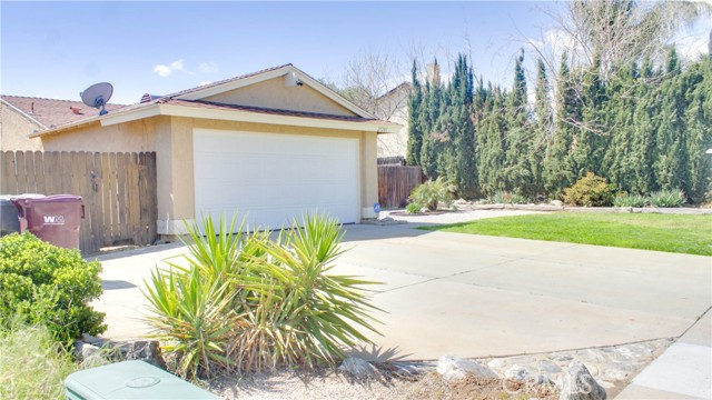 Image 3 for 25201 Yucca Dr, Moreno Valley, CA 92553
