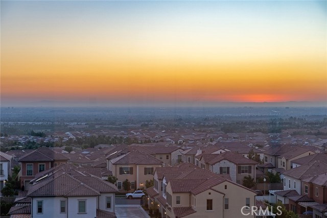 104 Eversedge, Irvine CA: https://media.crmls.org/medias/d6581326-c1b5-4dc6-bf51-90cf6e94f9fc.jpg