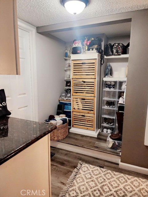 12330 Osborne Street, 64 photo 5