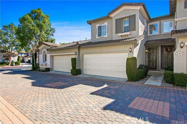 Detail Gallery Image 2 of 33 For 143 Trofello Ln, Aliso Viejo,  CA 92656 - 2 Beds | 2/1 Baths