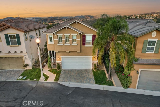 20022 Satsuma, Saugus CA: https://media.crmls.org/medias/d65a7e8f-2ce3-47ec-b005-91f65f92cacd.jpg