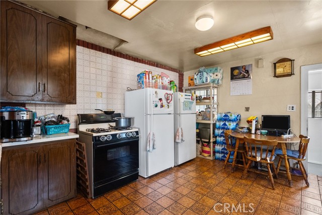 673 N Boyle Avenue, Los Angeles, California 90033, ,Residential Income,For Sale,673 N Boyle Avenue,CRSR24247643