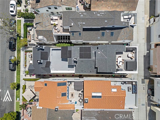 Detail Gallery Image 47 of 49 For 509 Carnation, Corona Del Mar,  CA 92625 - 3 Beds | 3/1 Baths