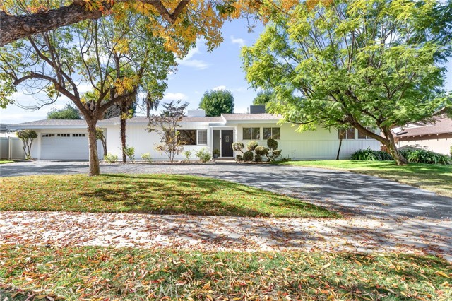 Detail Gallery Image 2 of 49 For 1514 Franklin, Redlands,  CA 92373 - 4 Beds | 2 Baths