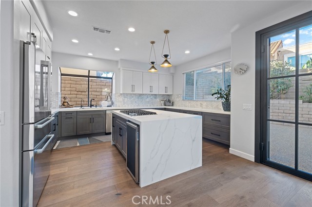 Detail Gallery Image 14 of 55 For 325 E Concord, Placentia,  CA 92870 - 5 Beds | 2/1 Baths