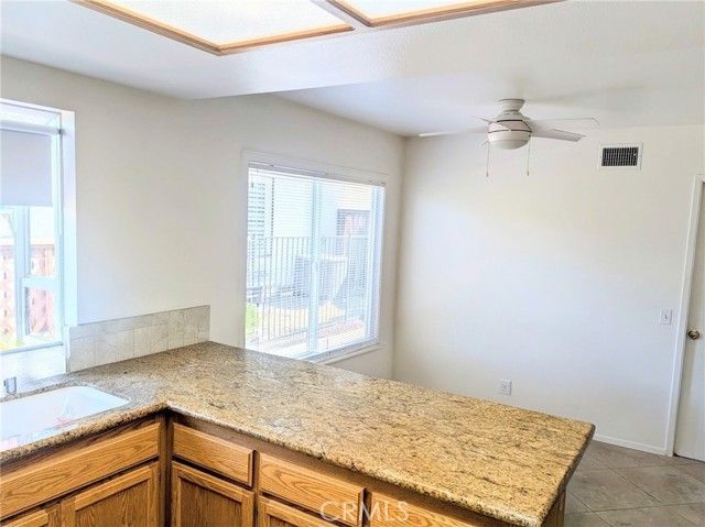 Detail Gallery Image 12 of 40 For 13163 Paseo Del Verano, Rancho Bernardo (San Diego),  CA 92128 - 2 Beds | 2 Baths