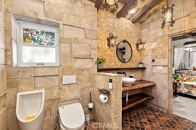 Detail Gallery Image 36 of 60 For 3428 Circle Rd, San Bernardino,  CA 92405 - 4 Beds | 2 Baths