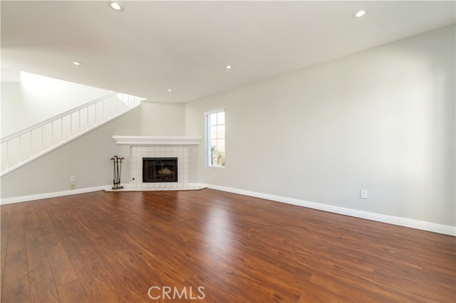 Detail Gallery Image 2 of 17 For 76 Christamon, Irvine,  CA 92620 - 3 Beds | 2/1 Baths