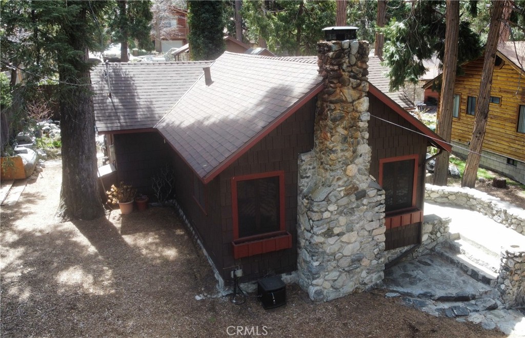 41055 Valley Of The Falls Drive, Forest Falls, CA 92339