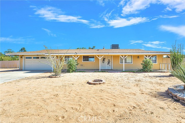 Detail Gallery Image 1 of 1 For 20833 Yucca Loma Rd, Apple Valley,  CA 92307 - 2 Beds | 2 Baths