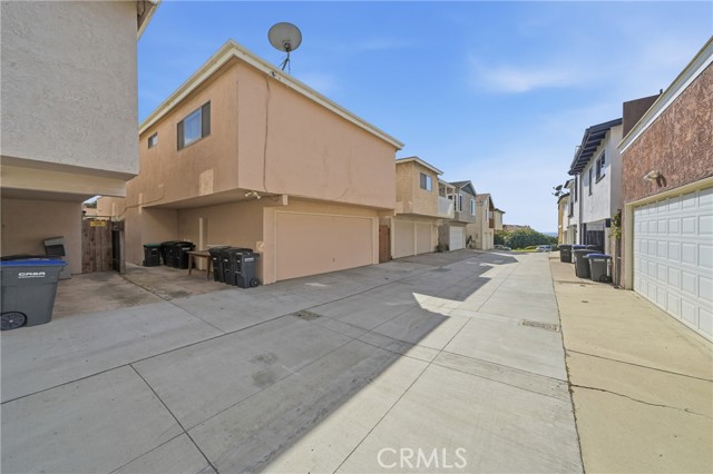 Detail Gallery Image 36 of 42 For 429 Carnation Ave, Corona Del Mar,  CA 92625 - 5 Beds | 5 Baths