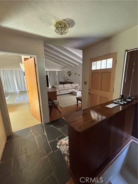 172 Camino Sobrante, Orinda CA: https://media.crmls.org/medias/d66143cc-5a7d-4100-88f5-7ca6f85c518f.jpg