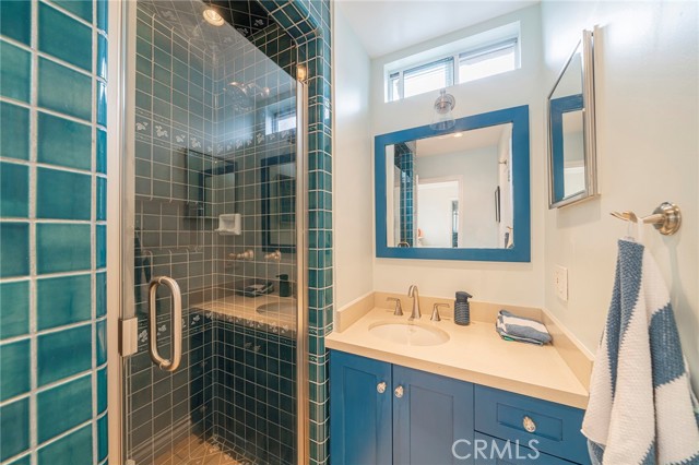 Detail Gallery Image 21 of 29 For 77 17th, Hermosa Beach,  CA 90254 - 3 Beds | 2 Baths