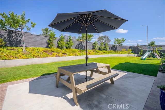 Detail Gallery Image 6 of 75 For 1341 Roots Way, Rancho Mission Viejo,  CA 92694 - 3 Beds | 2/1 Baths