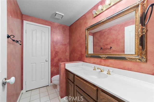 Detail Gallery Image 14 of 39 For 6107 Meadow Lark, La Verne,  CA 91750 - 4 Beds | 3 Baths