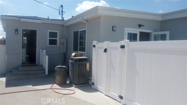 Detail Gallery Image 10 of 43 For 1907 W 154th Pl a,  Gardena,  CA 90249 - 3 Beds | 2/1 Baths