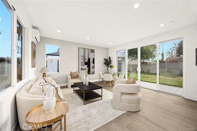 Detail Gallery Image 22 of 26 For 3815 Sycamore St, Pasadena,  CA 91107 - 5 Beds | 5/1 Baths