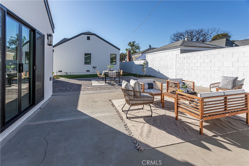 902 N Avon StreetBurbank image #40