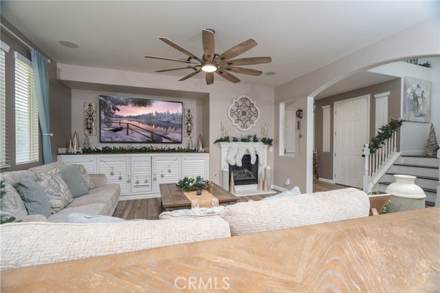 Detail Gallery Image 9 of 42 For 3415 Cromwell Ct, Perris,  CA 92571 - 3 Beds | 2/1 Baths