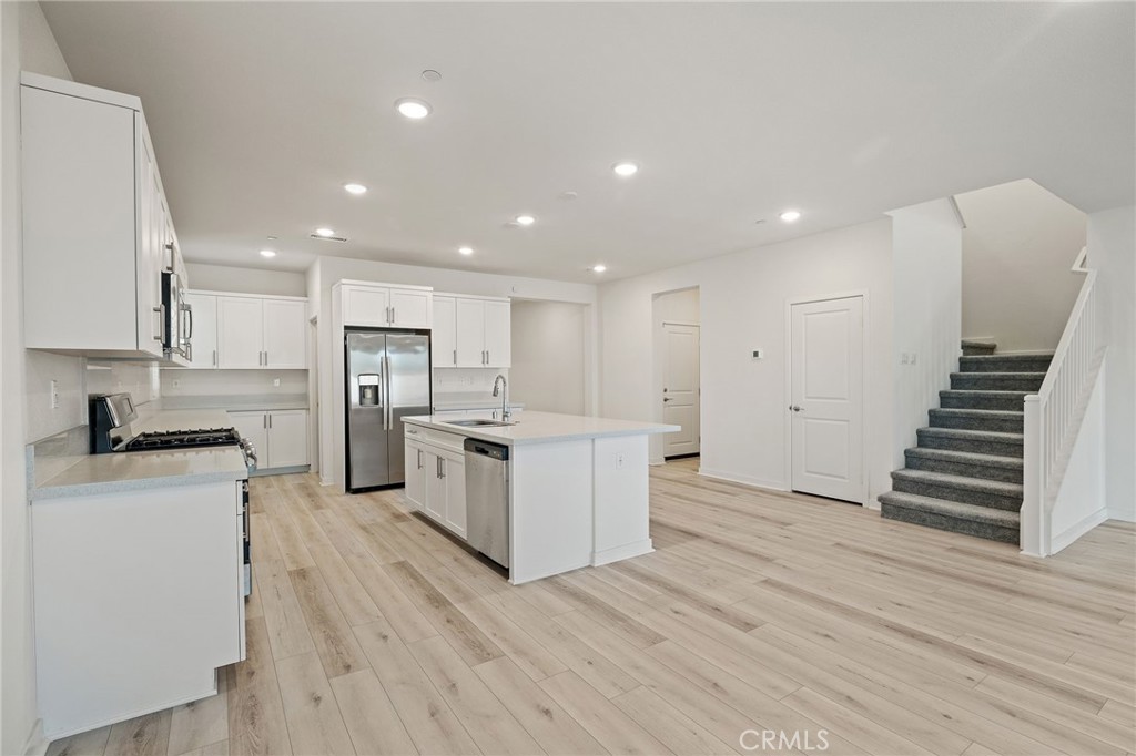 MLS #AR25084914 img 3