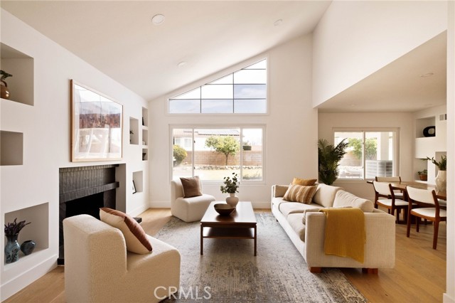 Detail Gallery Image 8 of 27 For 1830 Wilson, Upland,  CA 91784 - 5 Beds | 2/1 Baths