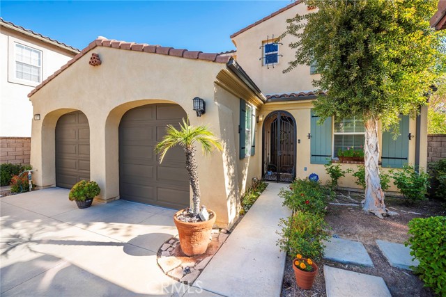 Detail Gallery Image 1 of 56 For 2971 Breezy Meadow Cir, Corona,  CA 92883 - 4 Beds | 3 Baths