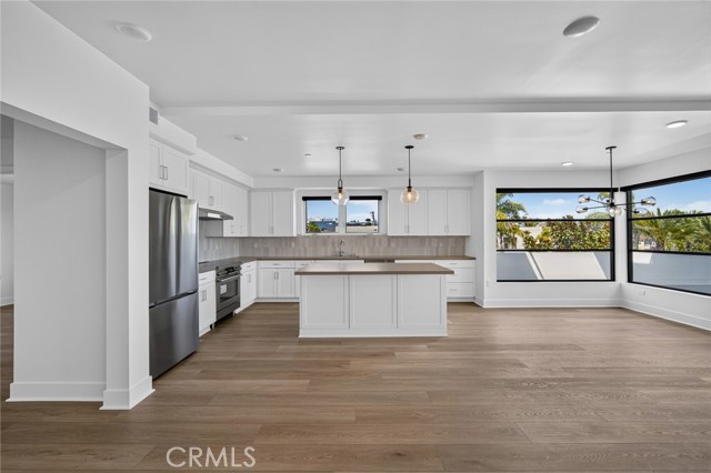 Front Image Thumbnail for CRLG26184417