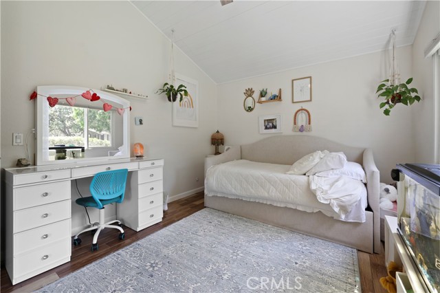 Detail Gallery Image 19 of 32 For 455 Vista Grande, Newport Beach,  CA 92660 - 3 Beds | 2 Baths