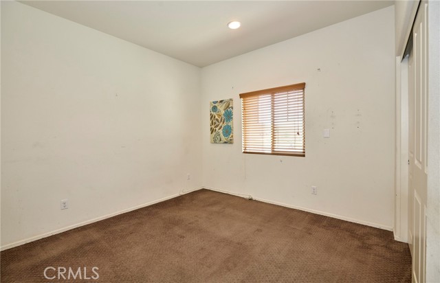 Detail Gallery Image 14 of 49 For 16782 Buttonwood, Fontana,  CA 92336 - 4 Beds | 3 Baths