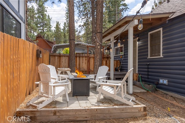 Detail Gallery Image 2 of 35 For 741 Irving Way, Big Bear City,  CA 92314 - 2 Beds | 1 Baths