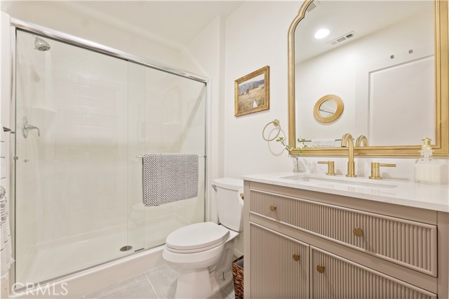 Detail Gallery Image 15 of 37 For 17065 Cantlay, Lake Balboa,  CA 91406 - 4 Beds | 3 Baths