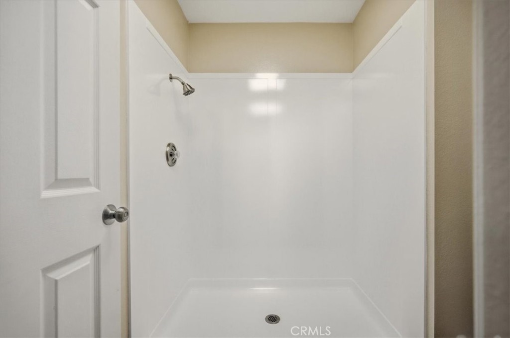 https://media.crmls.org/medias/d667f8a5-f53b-457f-bd23-c36c69cba0d0.jpg?preset=X-Large