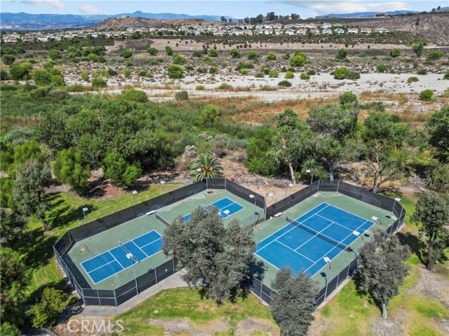 Detail Gallery Image 39 of 41 For 21424 Bramble, Saugus,  CA 91350 - 2 Beds | 2 Baths