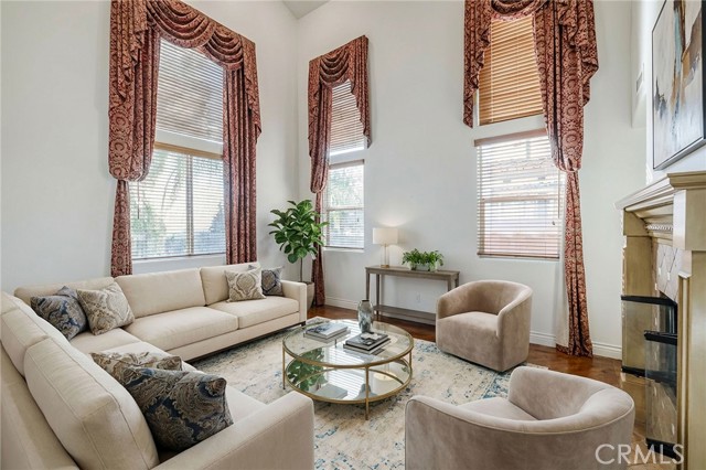 Detail Gallery Image 4 of 20 For 2403 Alvord, Redondo Beach,  CA 90278 - 5 Beds | 5 Baths